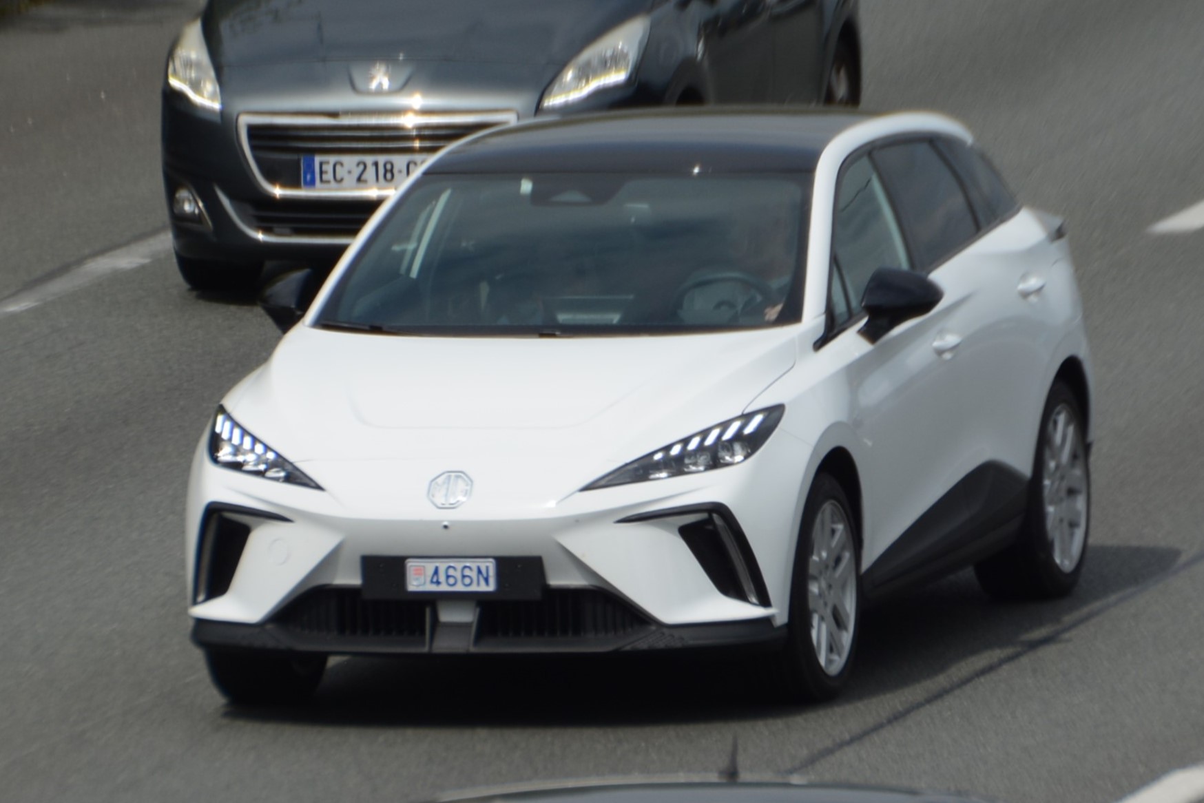 466N, MG 4 1st gen (EH32), 2022–