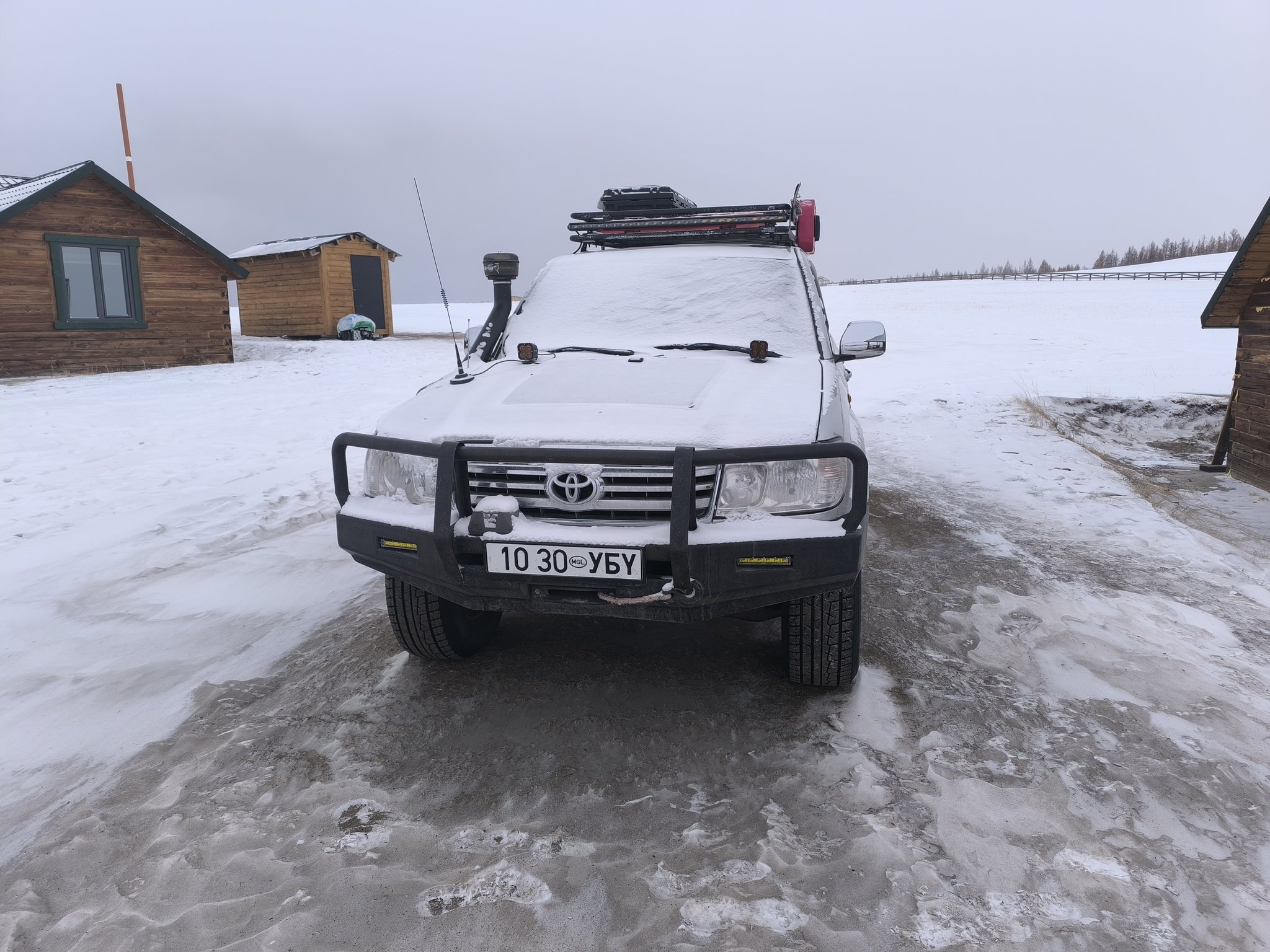 1030 УБҮ, Toyota Land Cruiser 100 (J100), 1998–2007