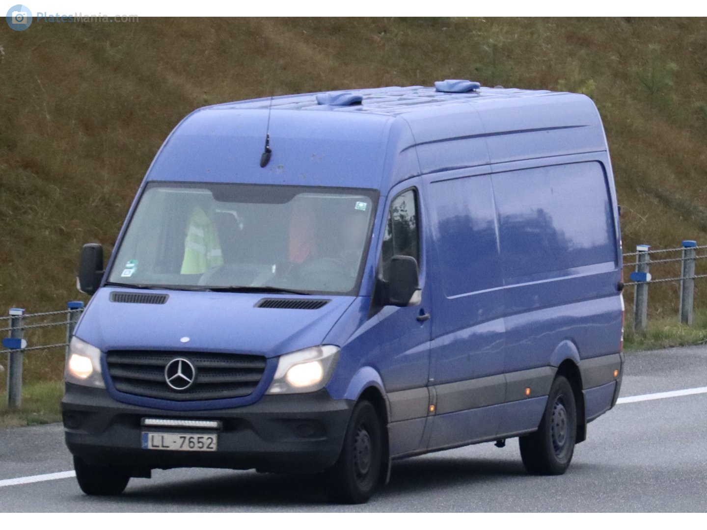 LL-7652, Mercedes-Benz Sprinter 2nd gen (W906), facelift, 2013–2018
