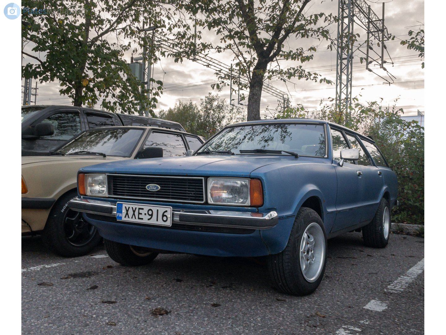 XXE-916, Ford Granada 
