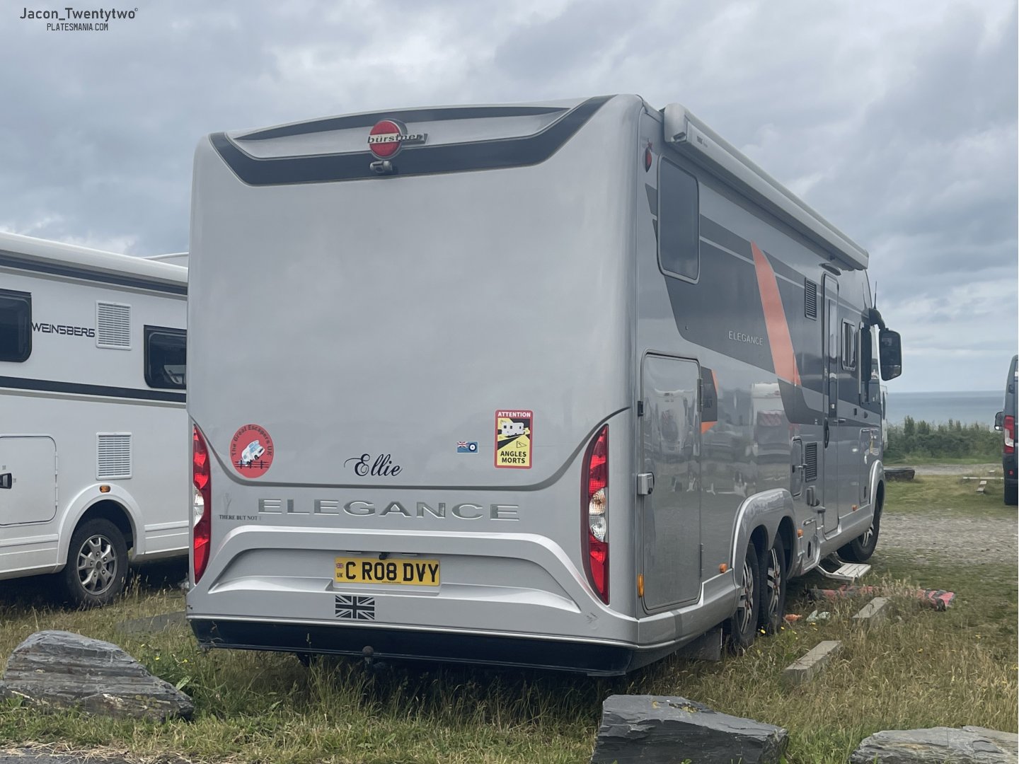 CR08DVY, Bürstner Elegance 