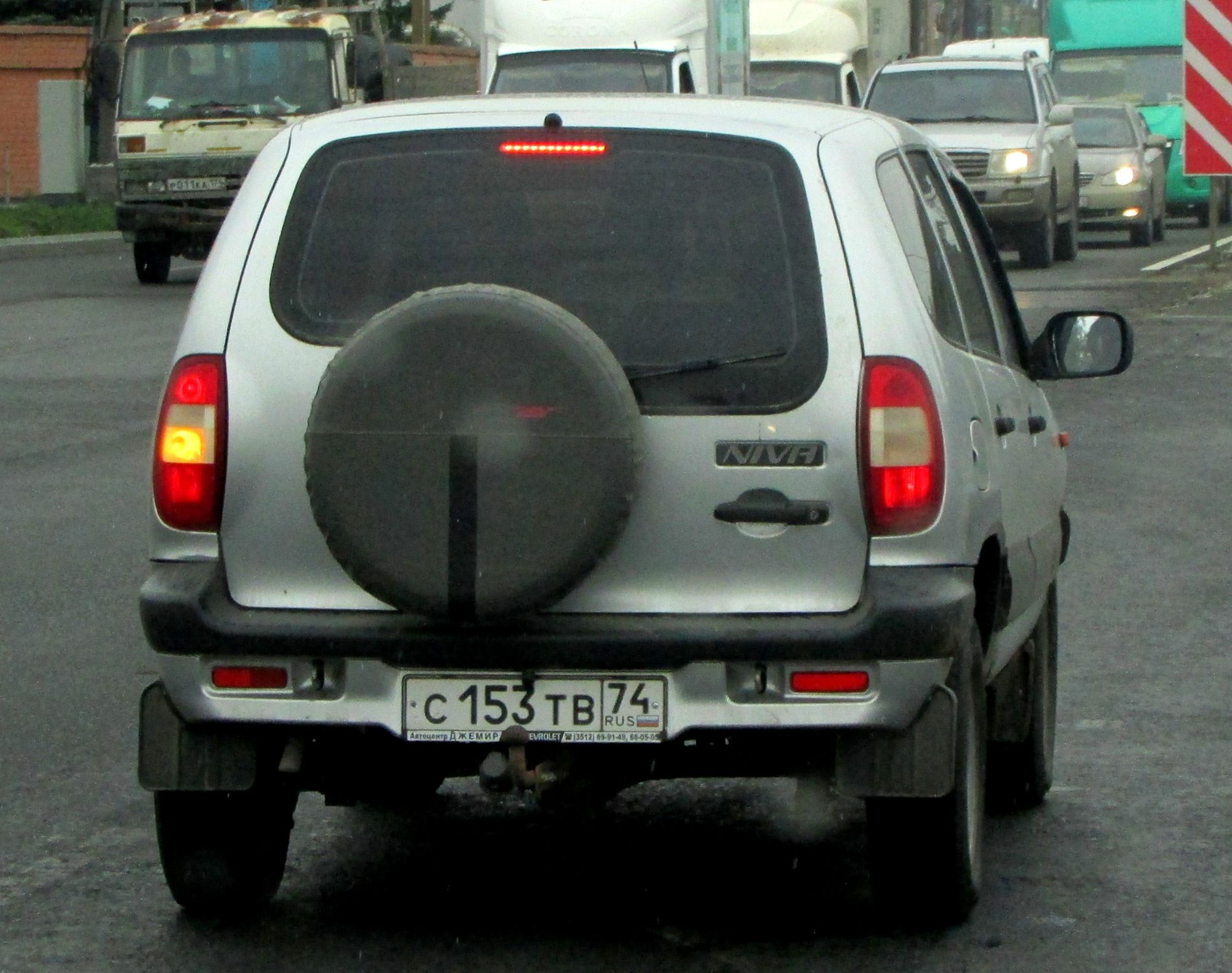 с 153 тв 74, Chevrolet 2123 Niva 1st gen, 2002–2009
