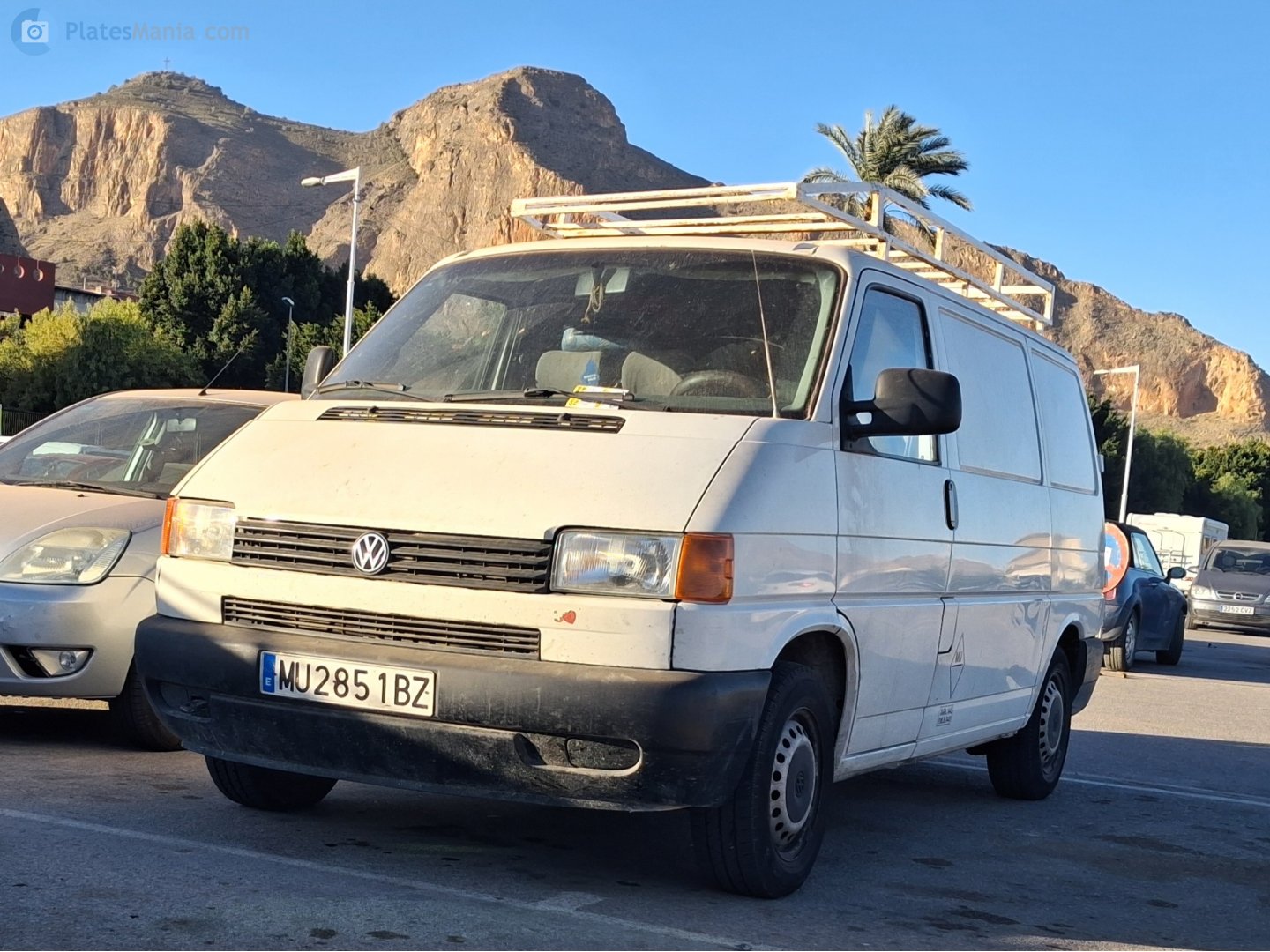 MU 2851 BZ, Volkswagen Transporter 4th gen Van (T4) (70/7D), 1990–2003