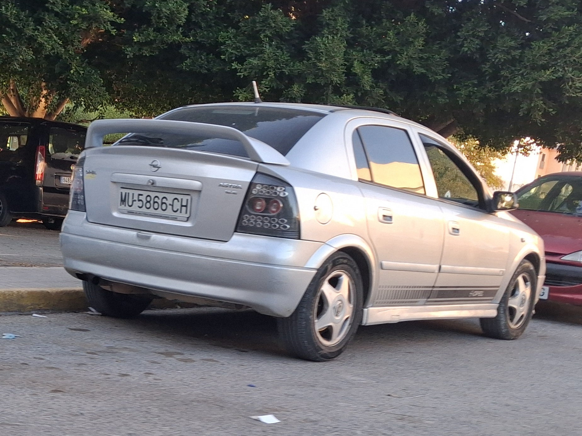 MU 5866 CH, Opel Astra 2nd gen 5-door Hatch (G; T98), 1998–2009