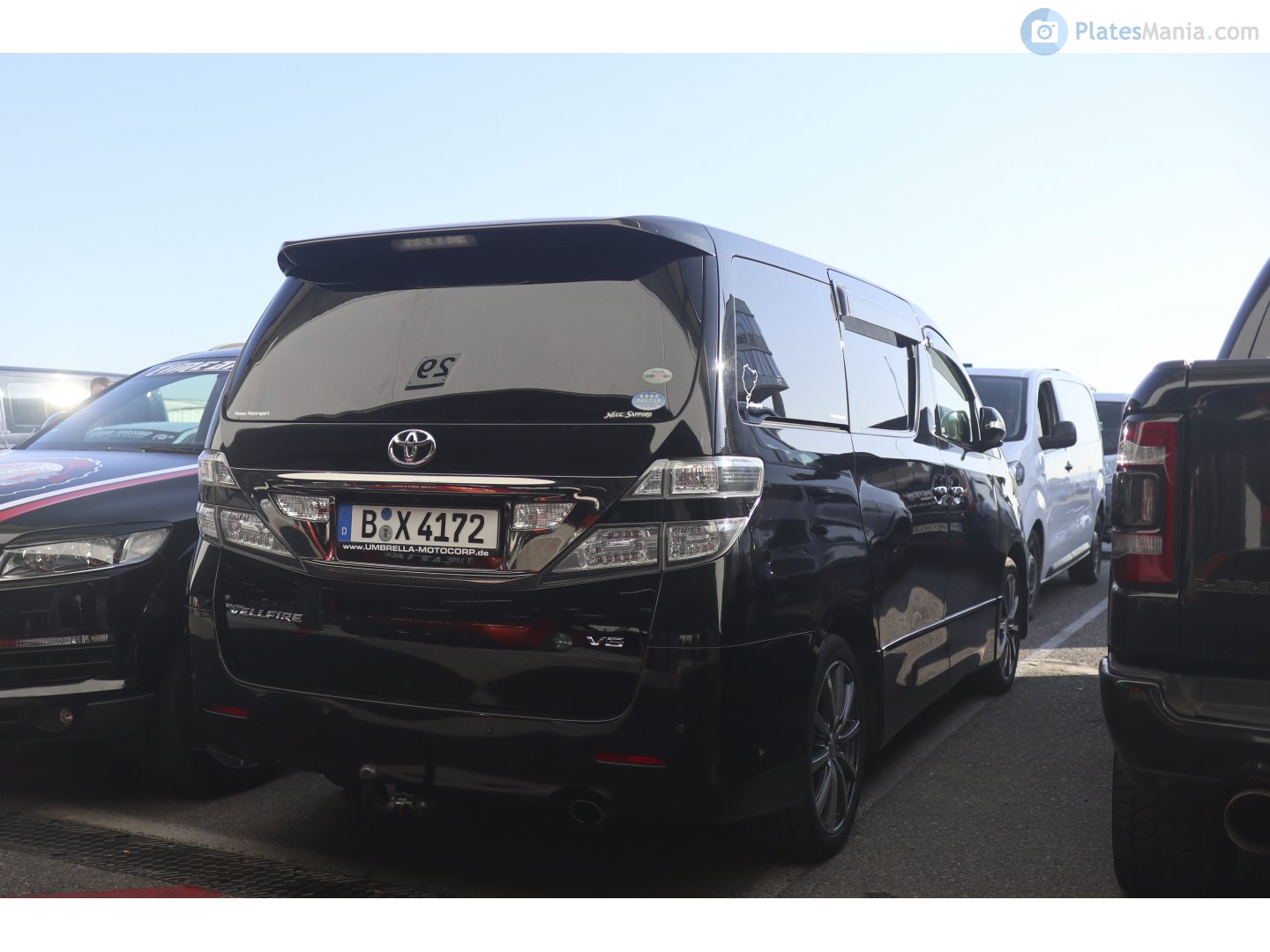 B X 4172, Toyota Vellfire 1st gen (AH20), 2008–2015