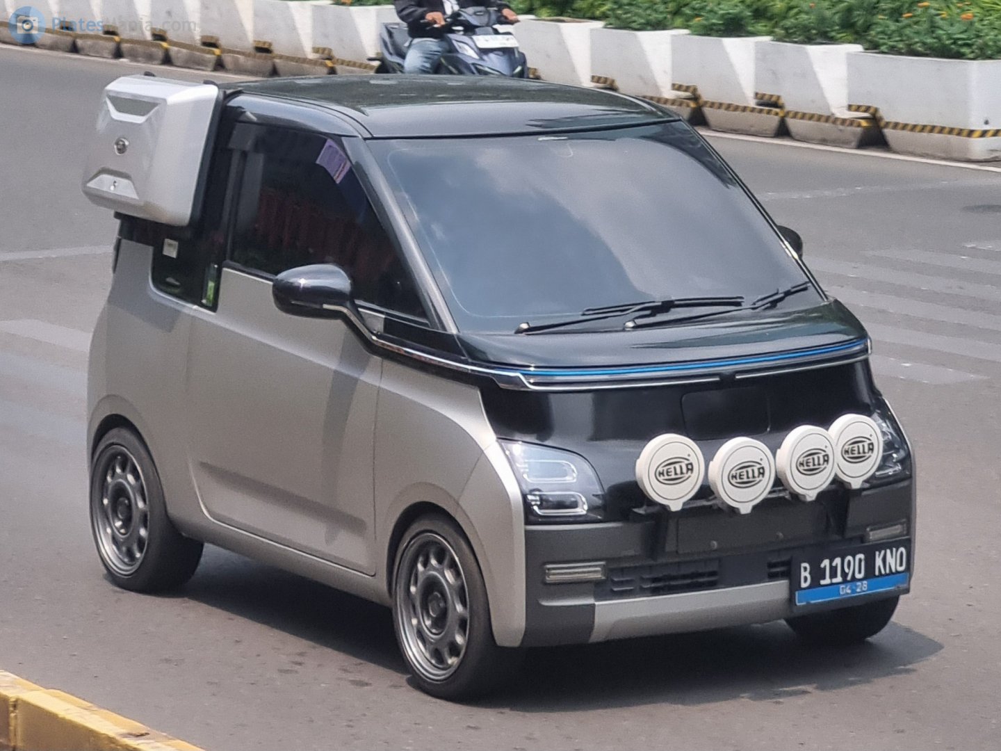 B 1190 KNO, Wuling Air 1st gen (E230), 2022–