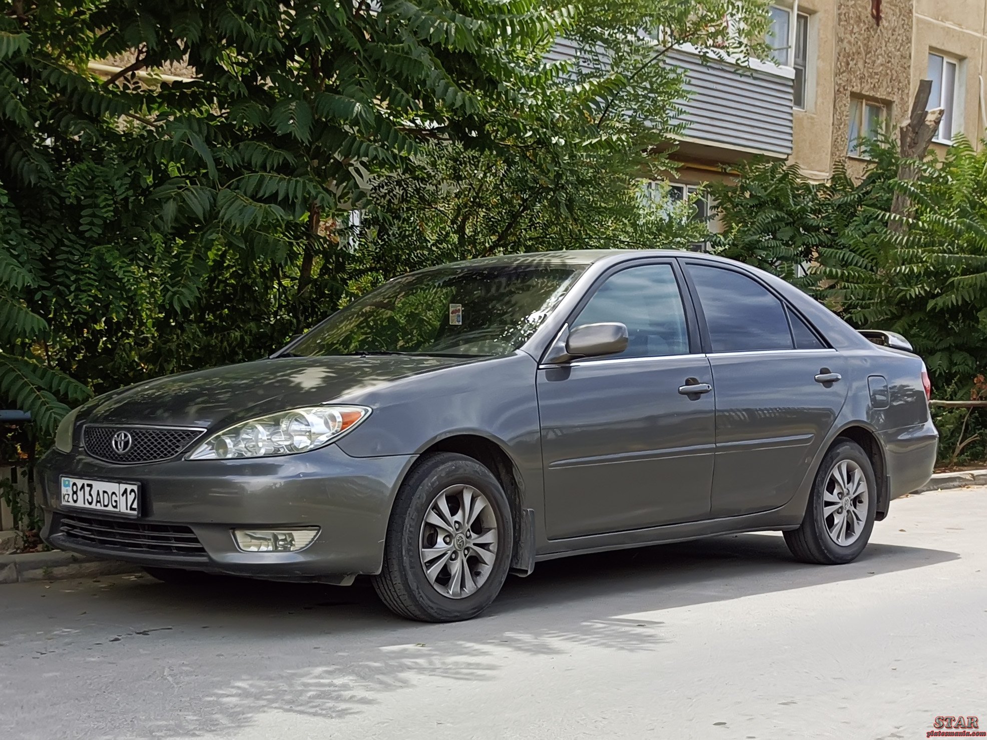 813 ADG 12, Toyota Camry 5th gen (XV30), 2001–2006
