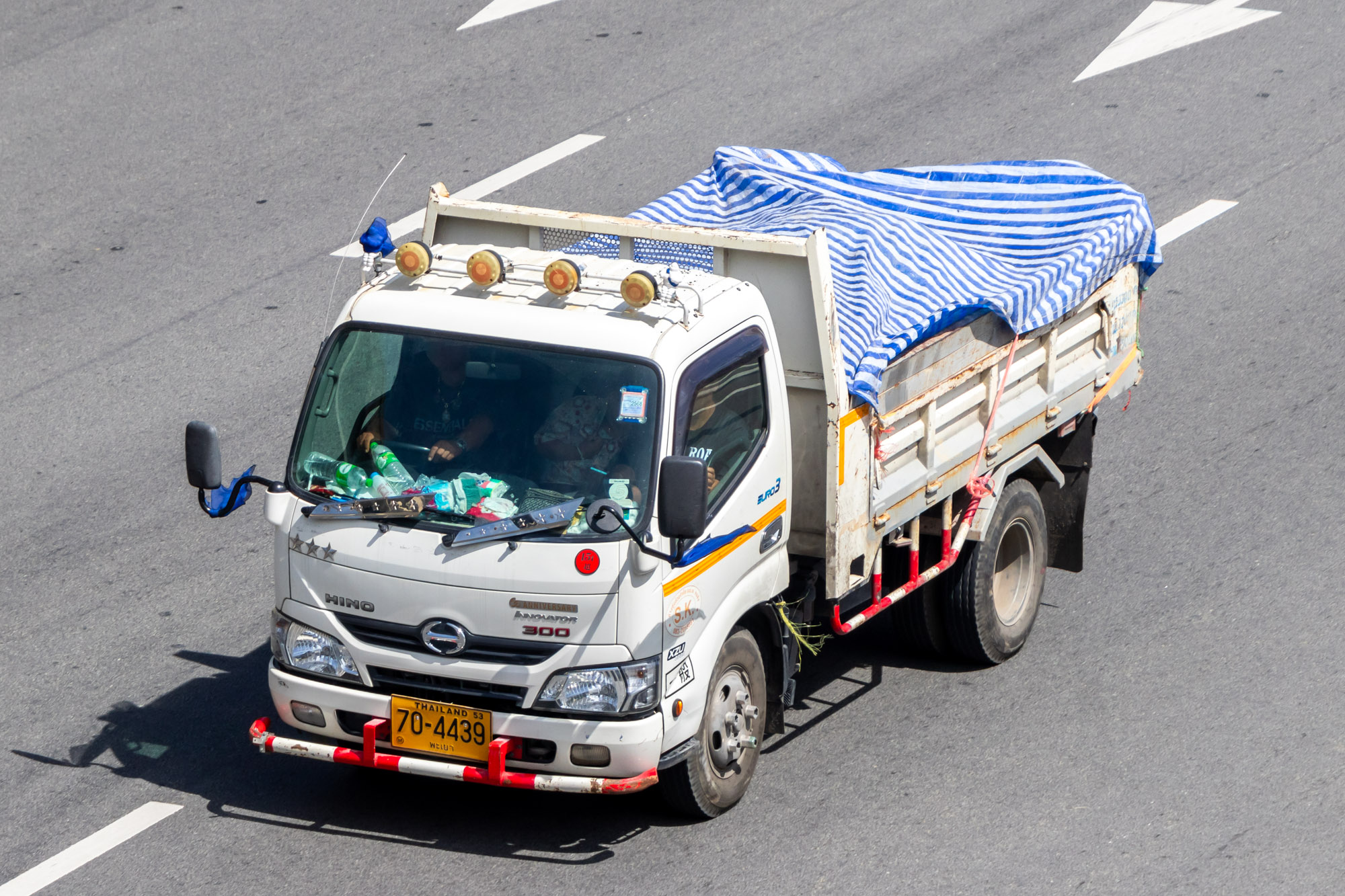 70-4439, Hino 300 Series 