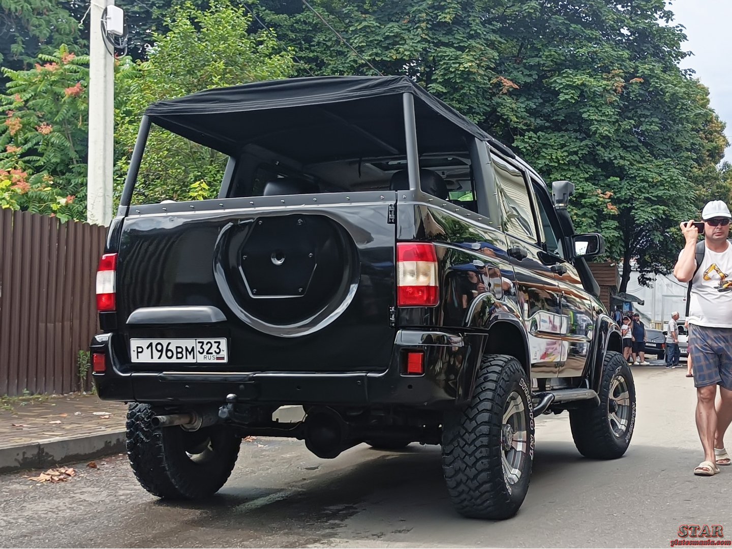 р 196 вм 323, UAZ 3163 Patriot 1st gen, 2005­–2014