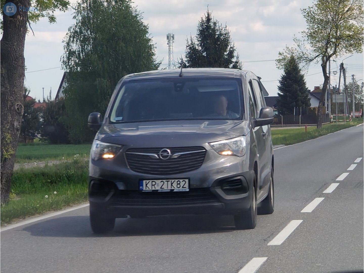 KR 2TK82, Opel Combo 5th gen Life (E; X19), 2018–2024