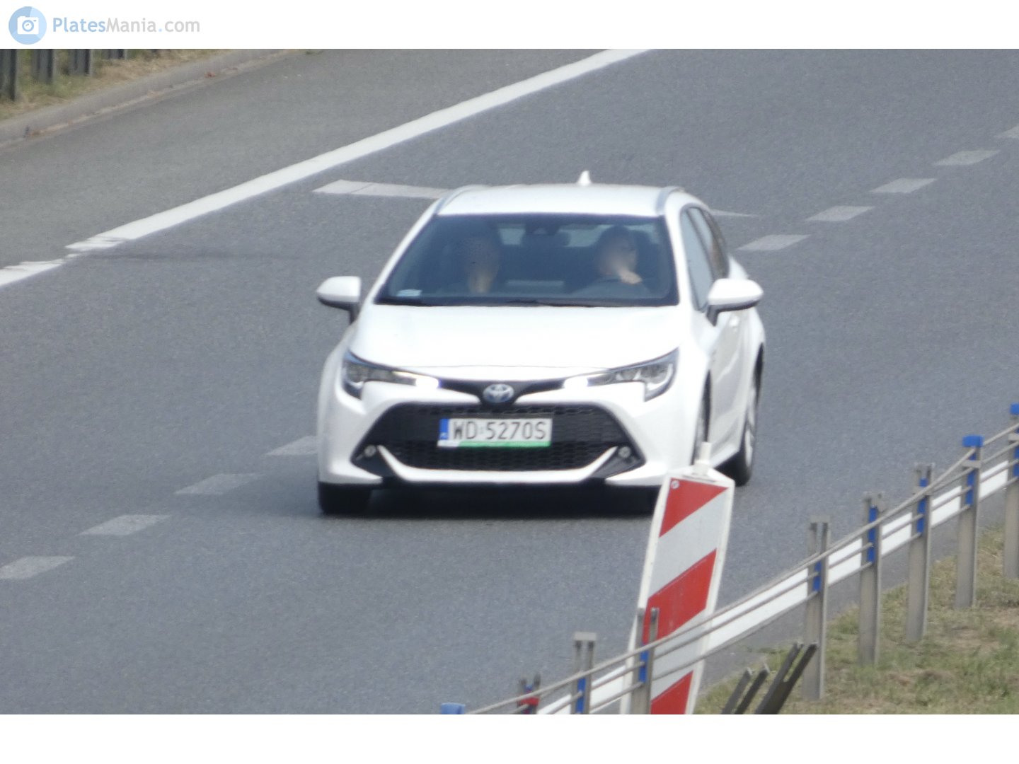 WD 5270S, Toyota Corolla 