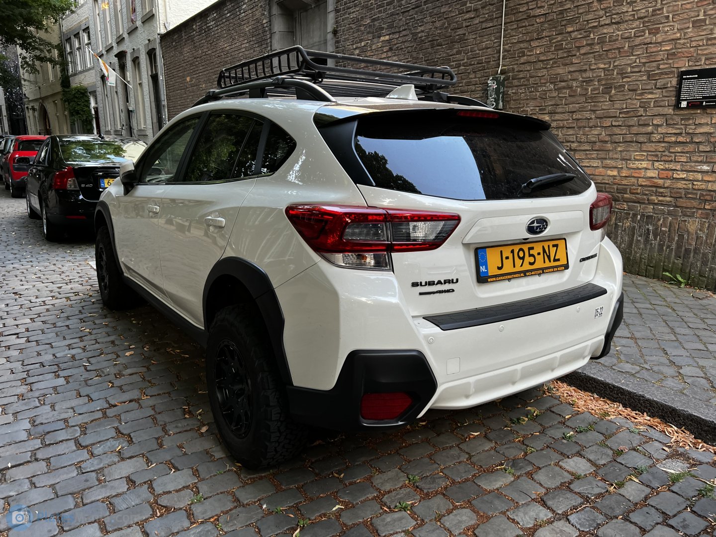 J-195-NZ, Subaru Crosstrek 2nd gen (GT), 2017–2023