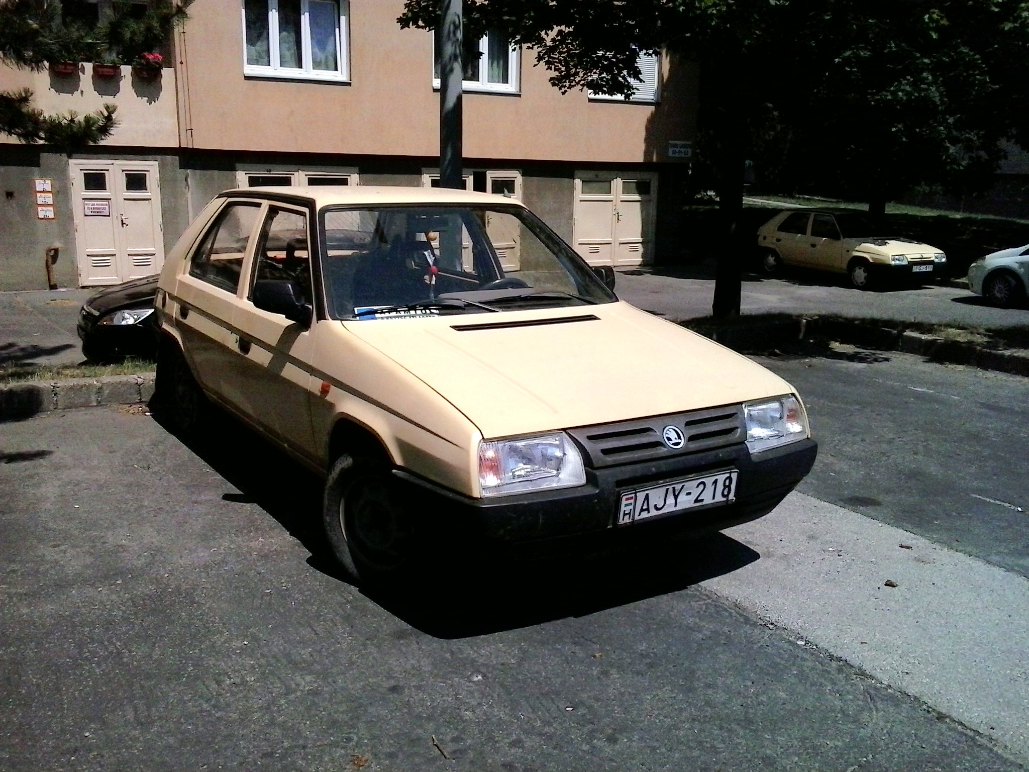 AJY-218, Skoda Favorit 1st gen Hatch (Type 781), 1987–1995