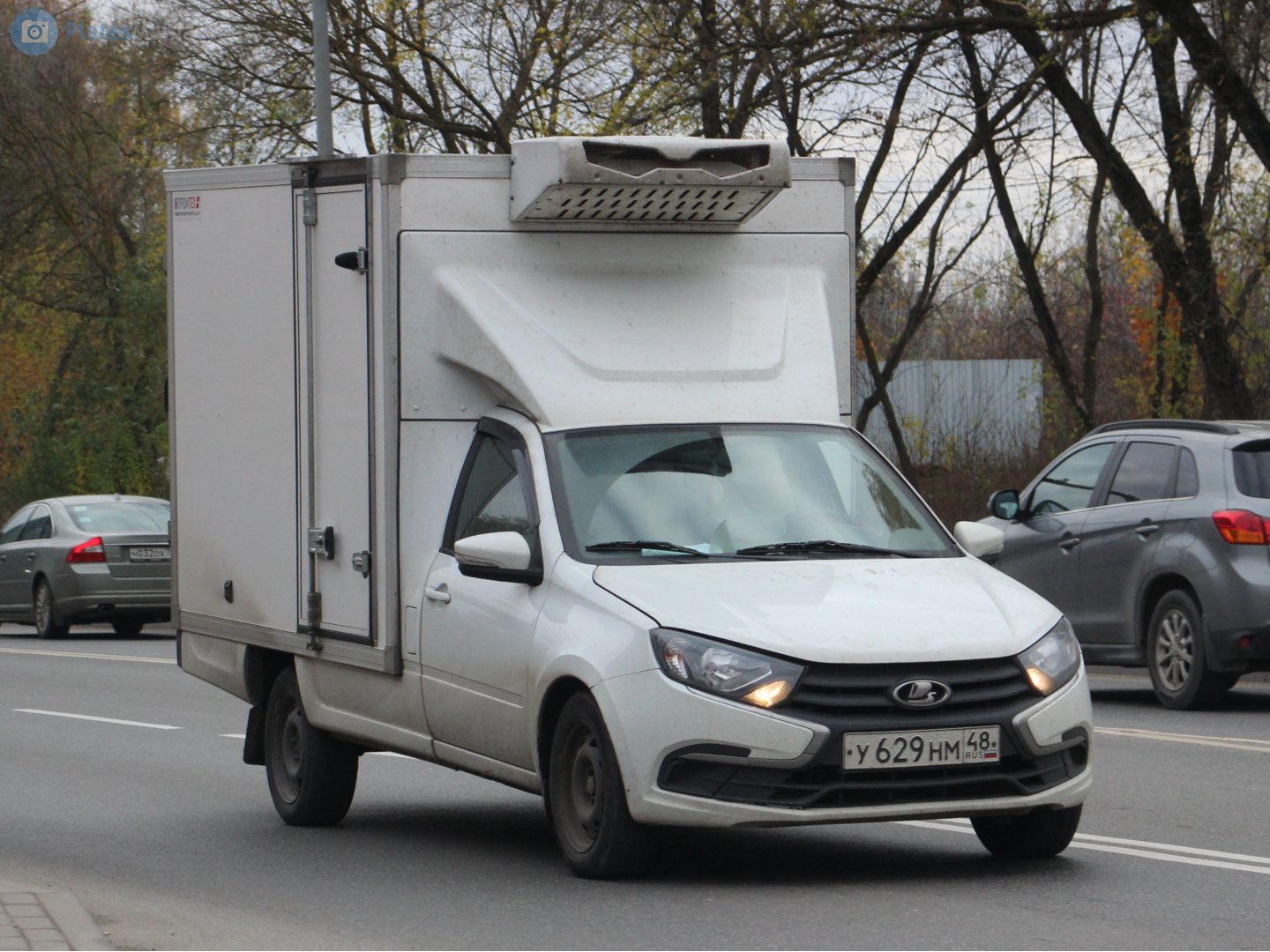 у 629 нм 48, VIS 2349 1st gen, facelift, 2018–