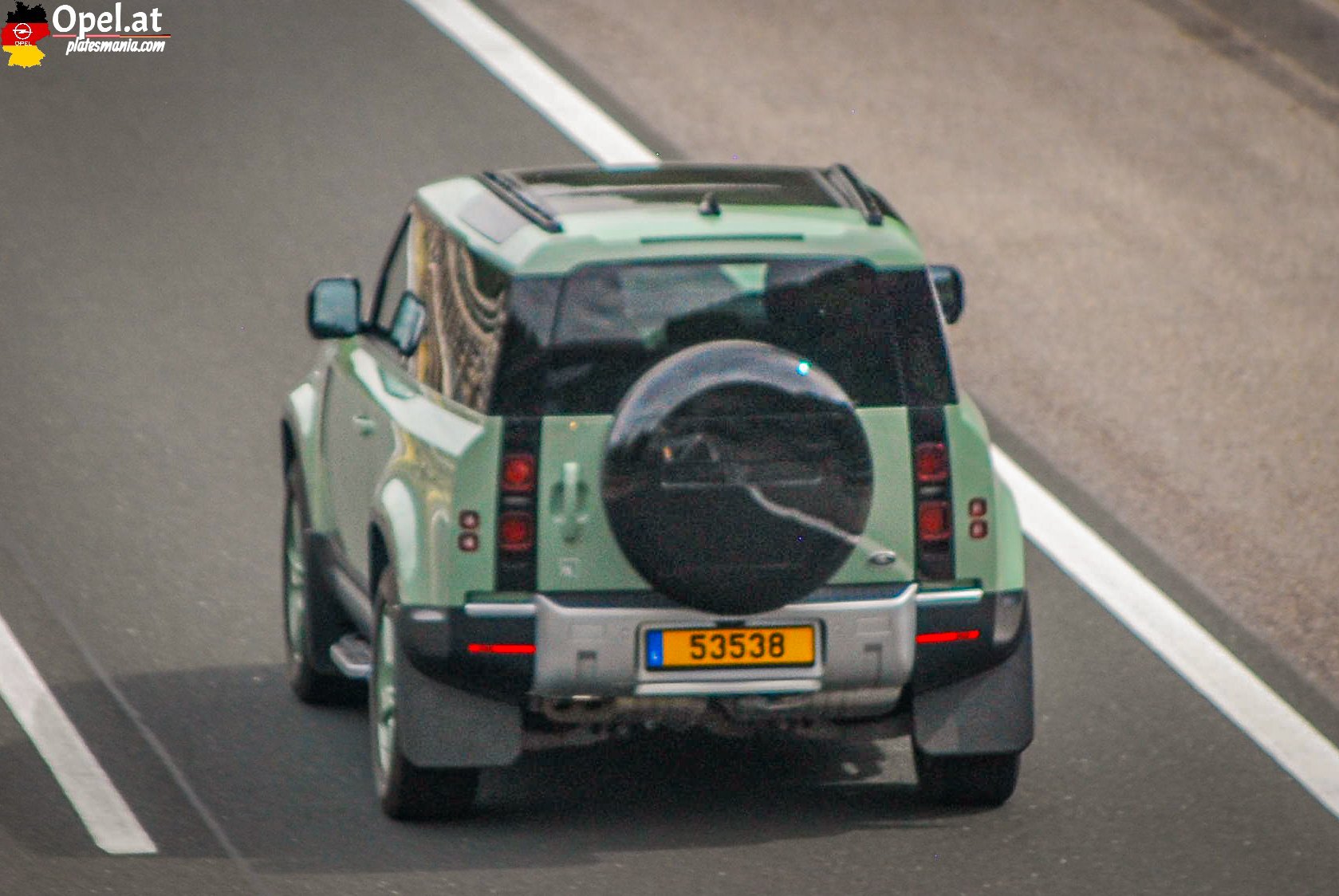 53538, Land Rover Defender 2nd gen 90