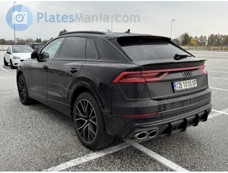 CB 1010 XP, Audi Q8