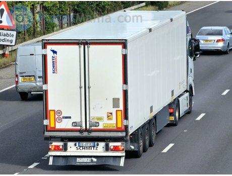 XA 481 KD, Schmitz SKO