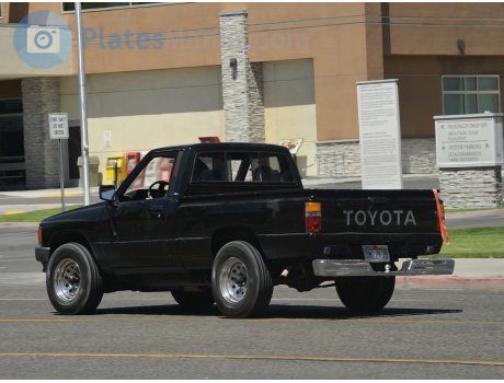 3M22935, Toyota Pickup