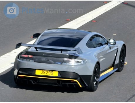 J9299, Aston Martin V12 Vantage
