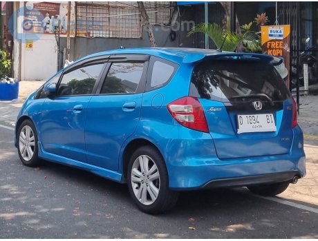 D 1894 BI, Honda Jazz