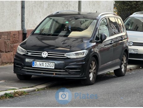 D WA 1203, Volkswagen Touran