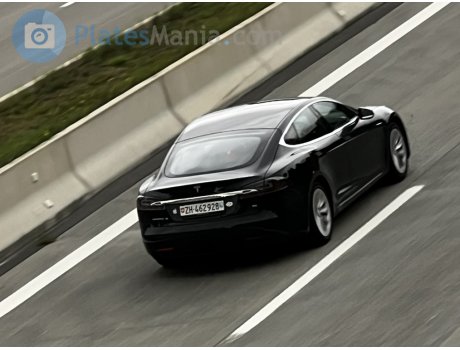 ZH 462928, Tesla Model S