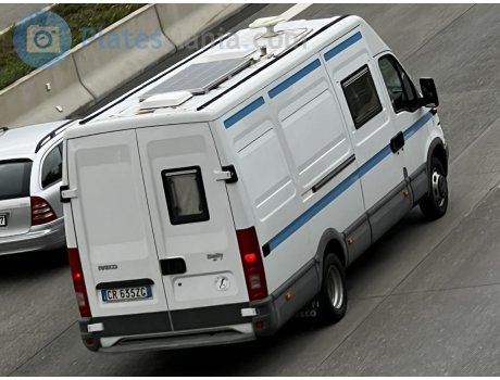 CR 635 ZG, Iveco Daily