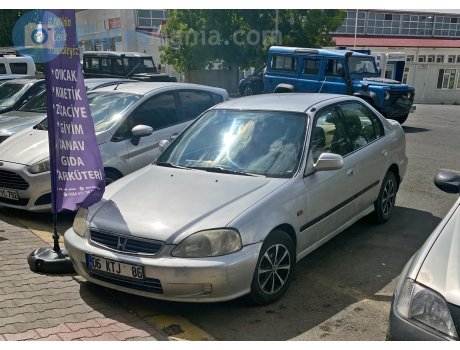 06 KTJ 86, Honda Civic