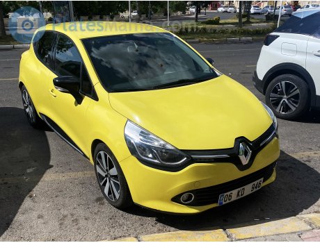 06 KD 946, Renault Clio