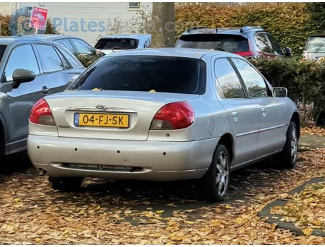04-FJ-SK, Ford Mondeo