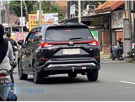B 1178 RZT, Toyota Veloz