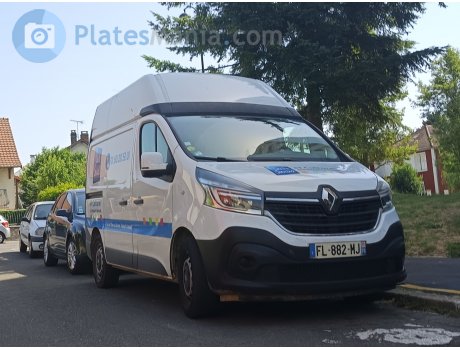 FL-882-MJ, Renault Trafic