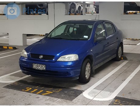 CUB582, Holden Astra