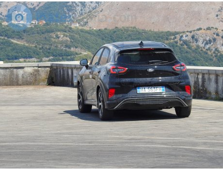 HA 563 FH, Ford Puma