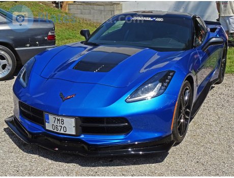 7M8 0670, Chevrolet Corvette