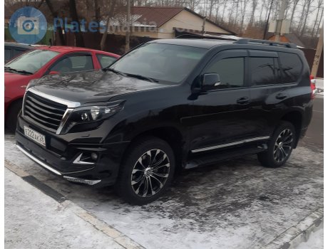 е222ак28, Toyota Land Cruiser Prado