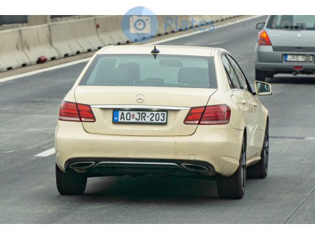 AO JR-203, Mercedes-Benz E-Klasse