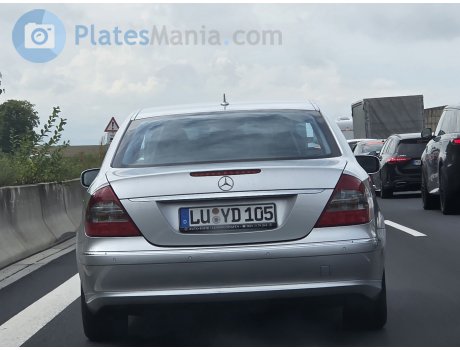 LU YD 105, Mercedes-Benz E-Klasse