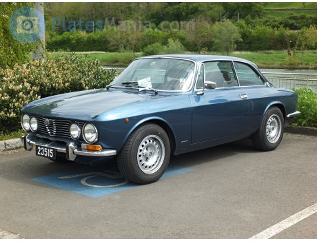 23515, Alfa Romeo 2000