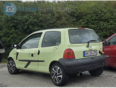 AK DA 295, Renault Twingo