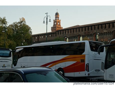 GY 814 AA, Mercedes-Benz Tourismo