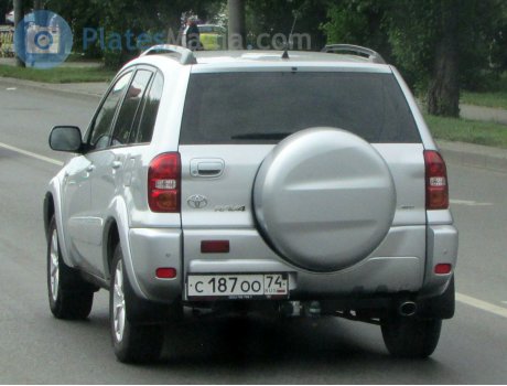 с187оо74, Toyota RAV4