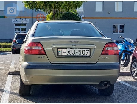 HXU-507, Volvo S40