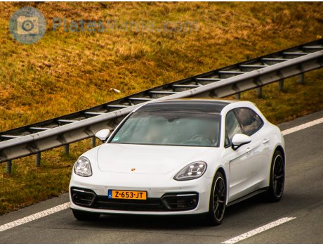 Z-653-JT, Porsche Panamera