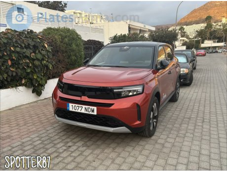 1077 NDM, Opel Frontera