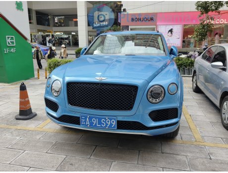 云A·9LS99, Bentley Bentayga