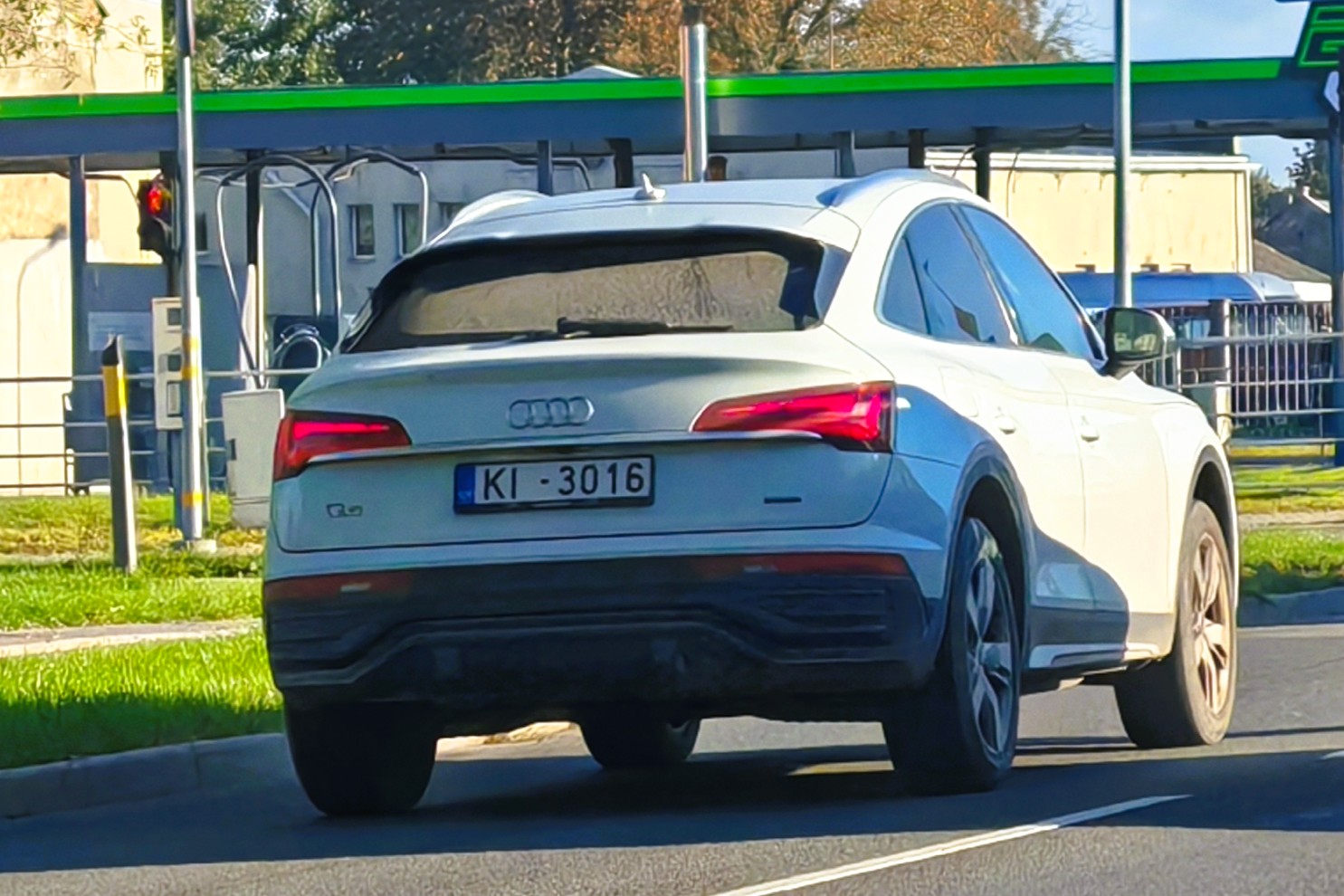 KI-3016, Audi Q5 2nd gen Sportback (FYN), facelift, 2021–