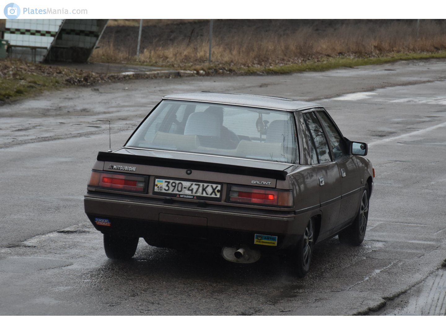 10 390-47 KX, Mitsubishi Galant 5th gen (Sigma) Sedan (E10), 1983–1999