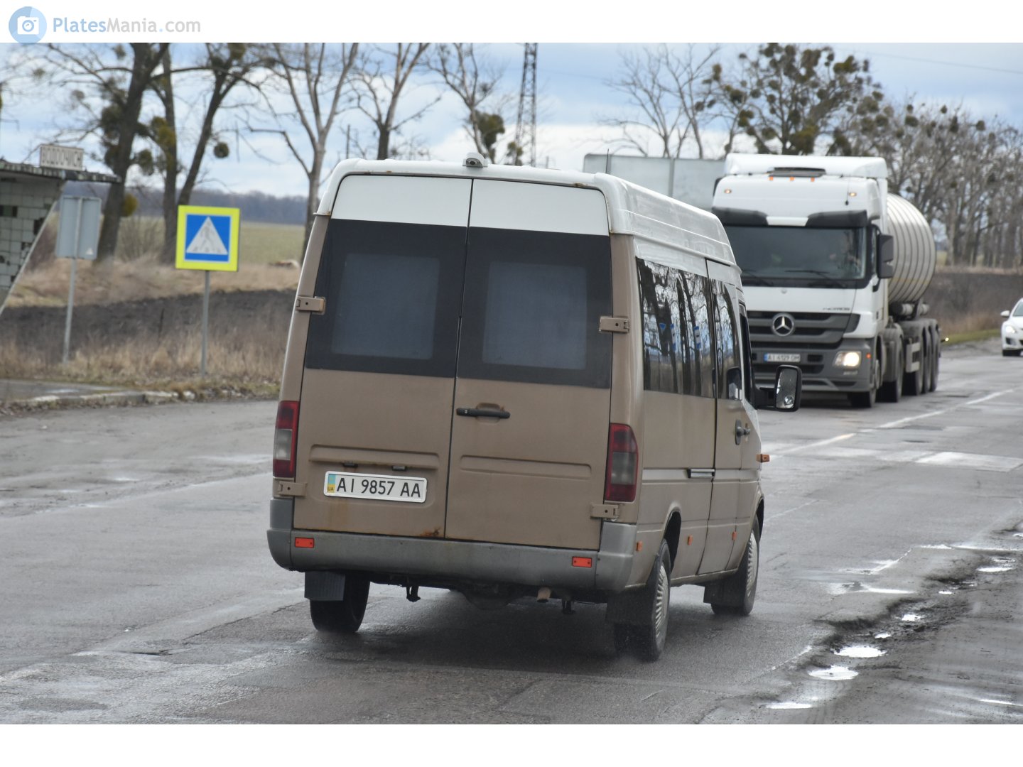 AI 9857 AA, Mercedes-Benz Sprinter 1st gen (W901–904), 1995–2001