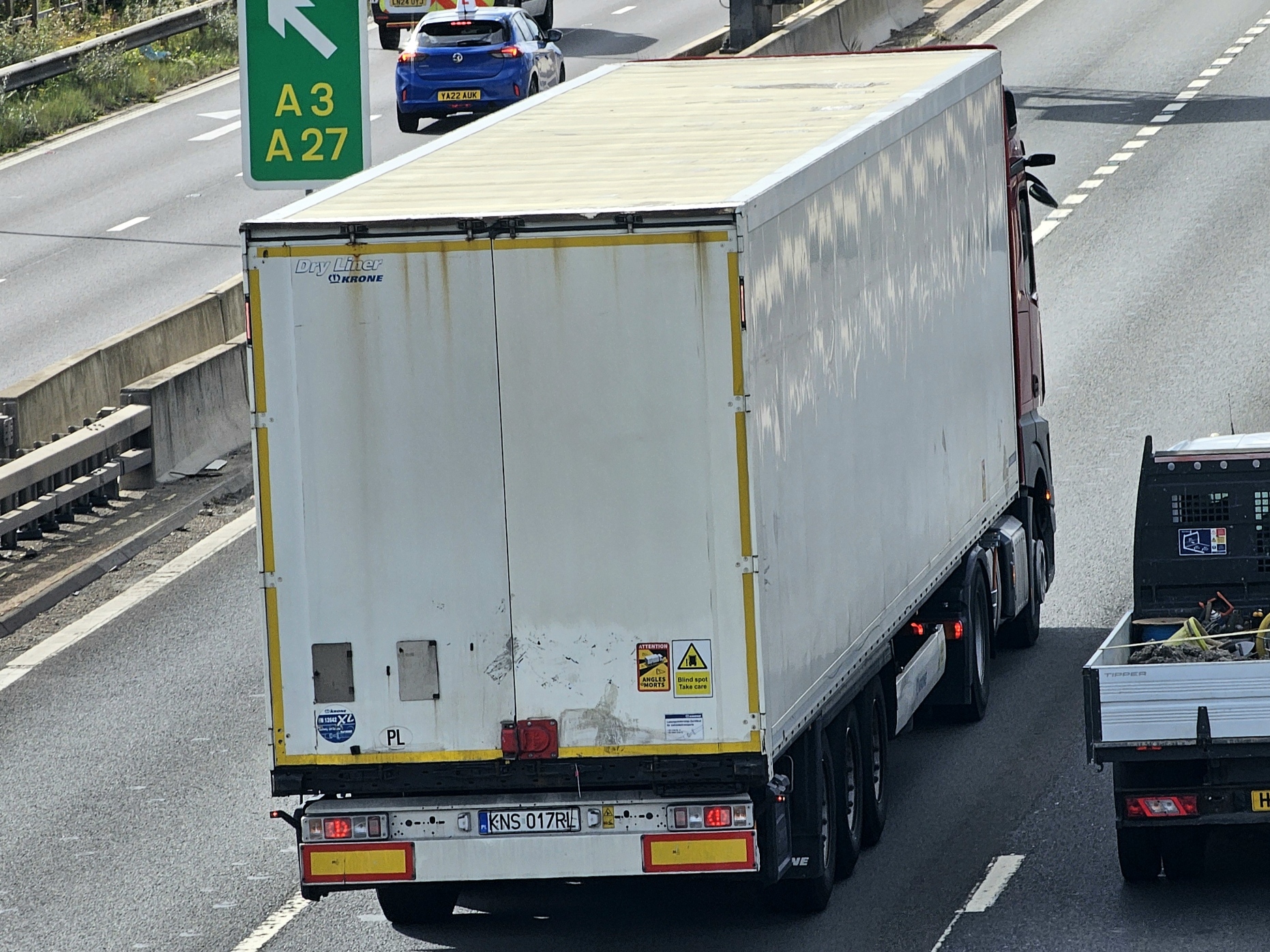 KNS 017RL, Krone Dry Liner 